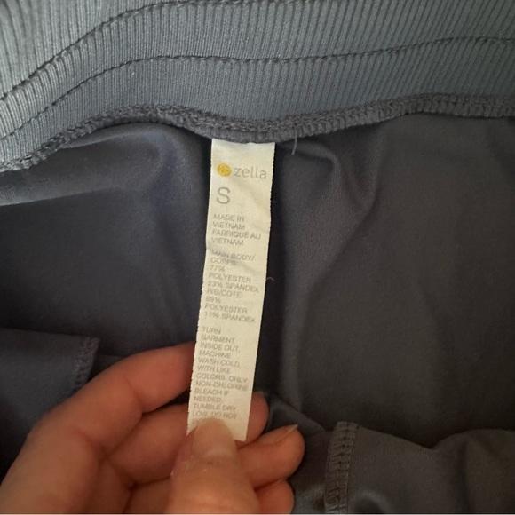 Zella Gray Sweatpants - Picture 2 of 5